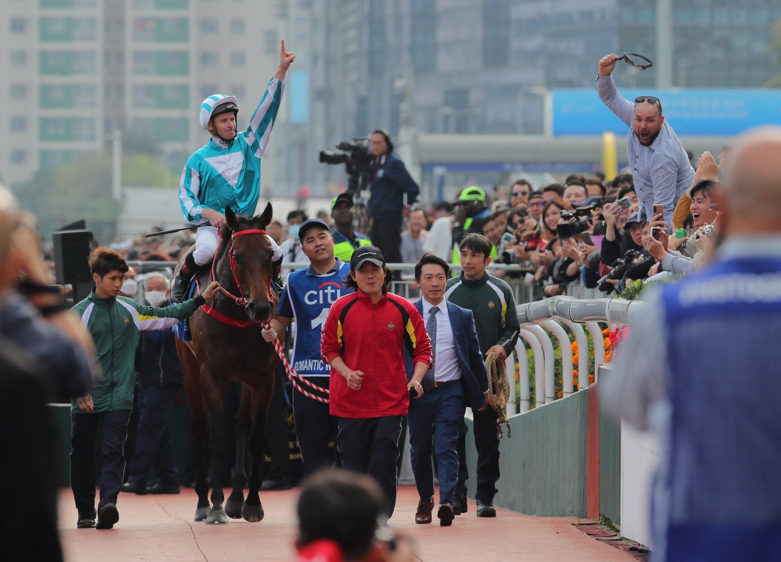 Romantic Warrior and jockey James McDonald return to the winner’s enclosure after the Gold Cup.