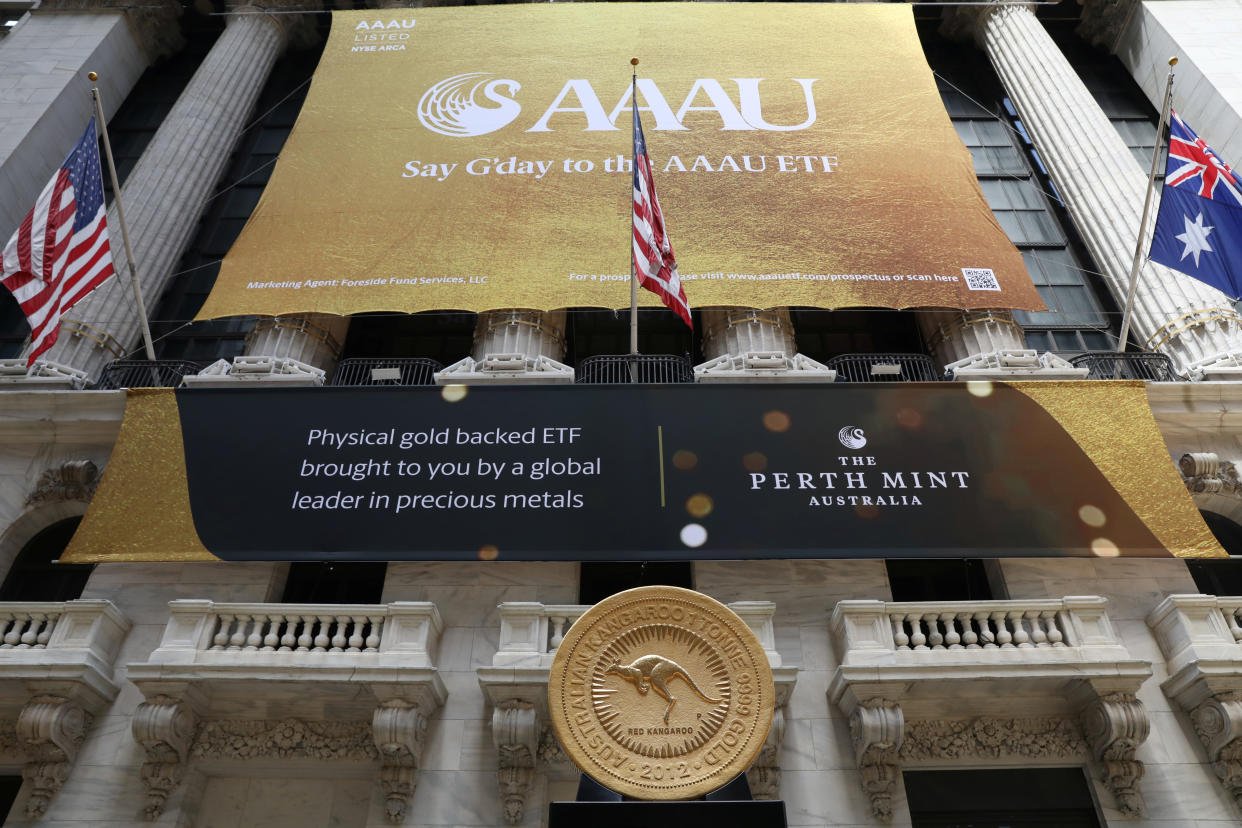 The world's largest gold bullion coin, the Australian Kangaroo One Tonne Gold Coin, is displayed to mark the official launch of the Perth Mint Physical Gold Exchange Traded Fund (AAAU), outside the New York Stock Exchange (NYSE) in New York, U.S., July 16, 2019. REUTERS/Brendan McDermid