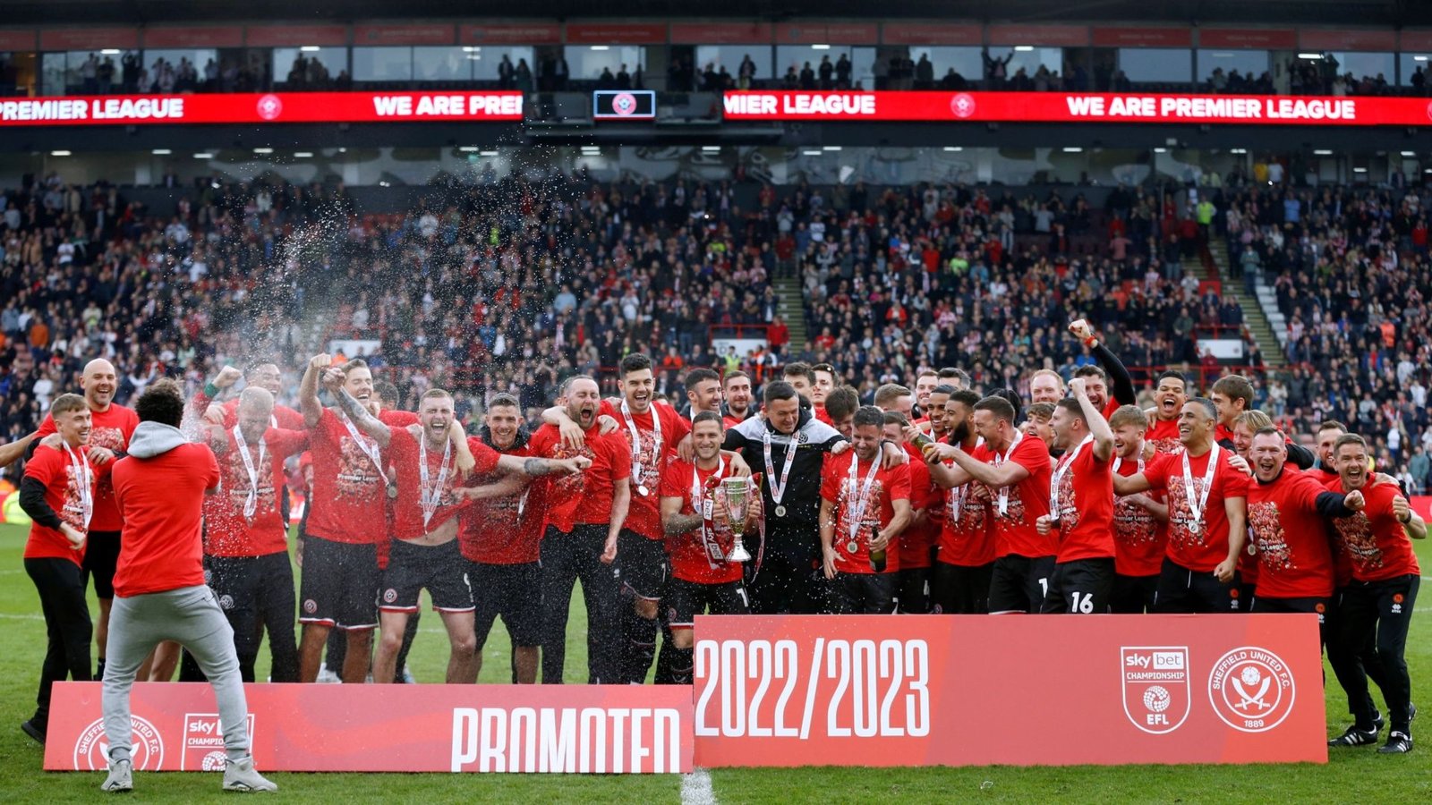 Sheffield United celebrate -1