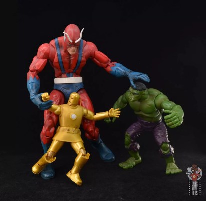 marvel legends iron man model 01-gold review - giant-man stops iron man and hulk from fighting