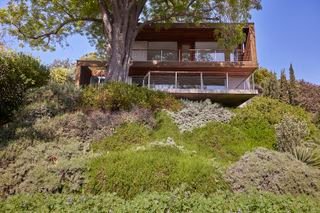 silver lake house in California showing the modern restoration of an existing, modest hillside cabin into a 21st century home