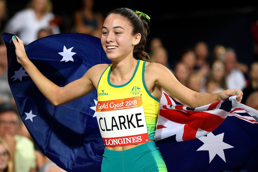 Rhiannon Clarke celebrates silver at the 2018 Commonwealth Games