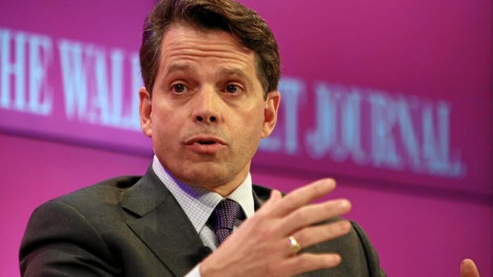 Bitcoin Slips Below $64K As AI Tokens Surge; Anthony Scaramucci Says It's Still 'An Early-Adopting Technology'