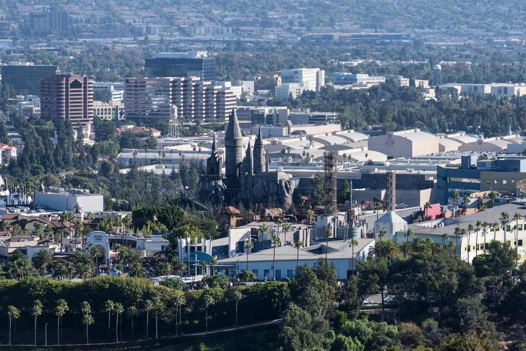 The Clooneys also have a mansion in Studio City, LA