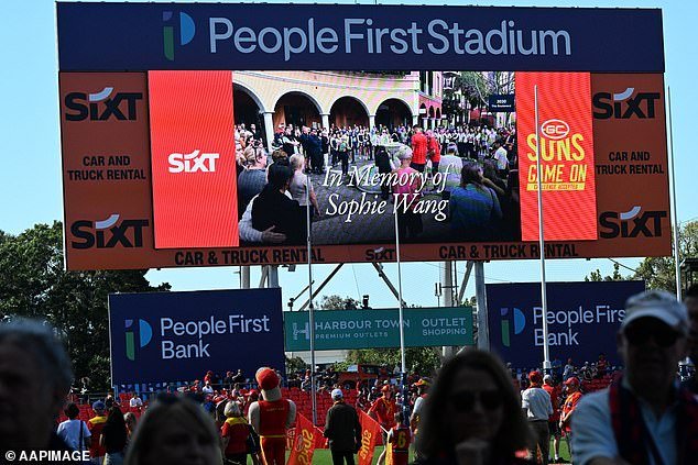 The crowd at the AFL clash between Gold Coast Suns and Melbourne Demons paid tribute to Sophie Wang before their clash at People First Stadium