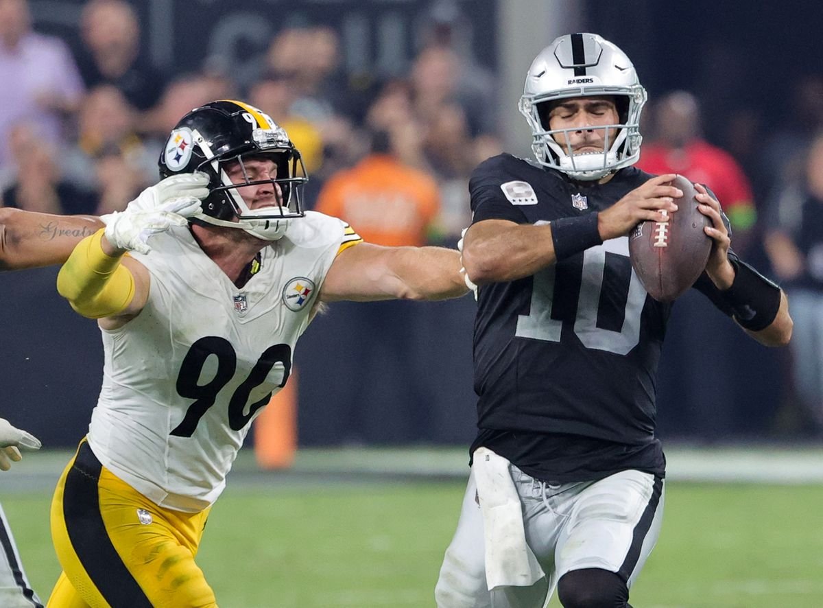 Pittsburgh Steelers v Las Vegas Raiders