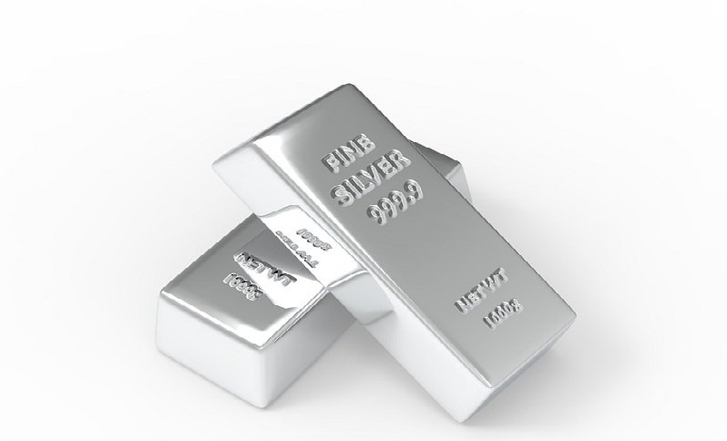 Silver Bullion is consolidating above $30